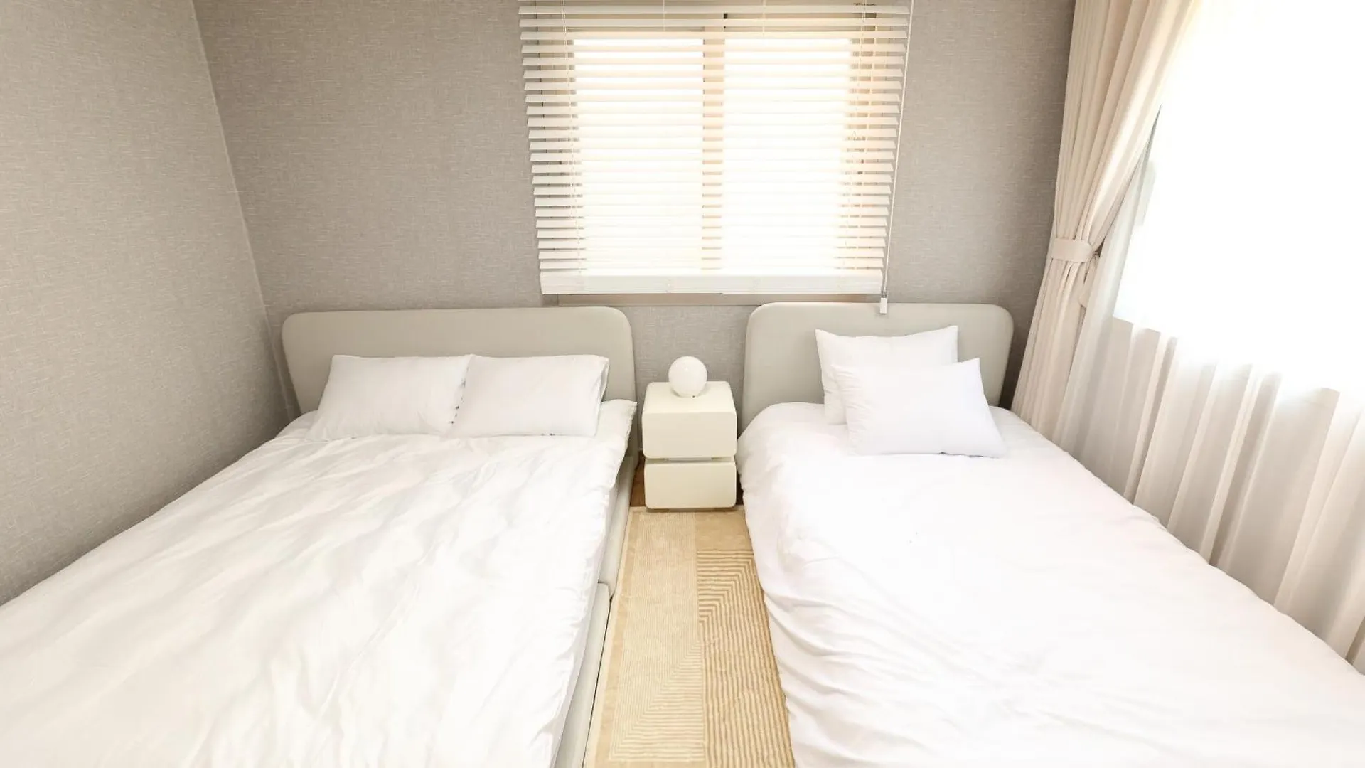 New! Cozy! #Grace Haven At Coex# Wifi,Netflix,Youtube, 3-Min Subway #Next To Coex# Gangnam District, Jamsil, Lotte World# ソウル特別市 0*,  韓国
