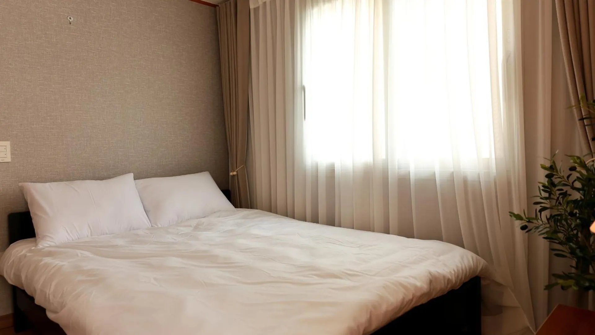 アパート New! Cozy! #Grace Haven At Coex# Wifi,Netflix,Youtube, 3-Min Subway #Next To Coex# Gangnam District, Jamsil, Lotte World# ソウル特別市